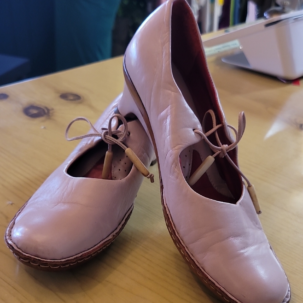 Chic DUSTY ROSE Leather PUMPS